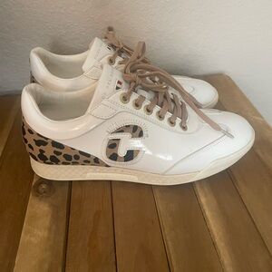 *SALE* White and Tan Women's Golf Sneakers